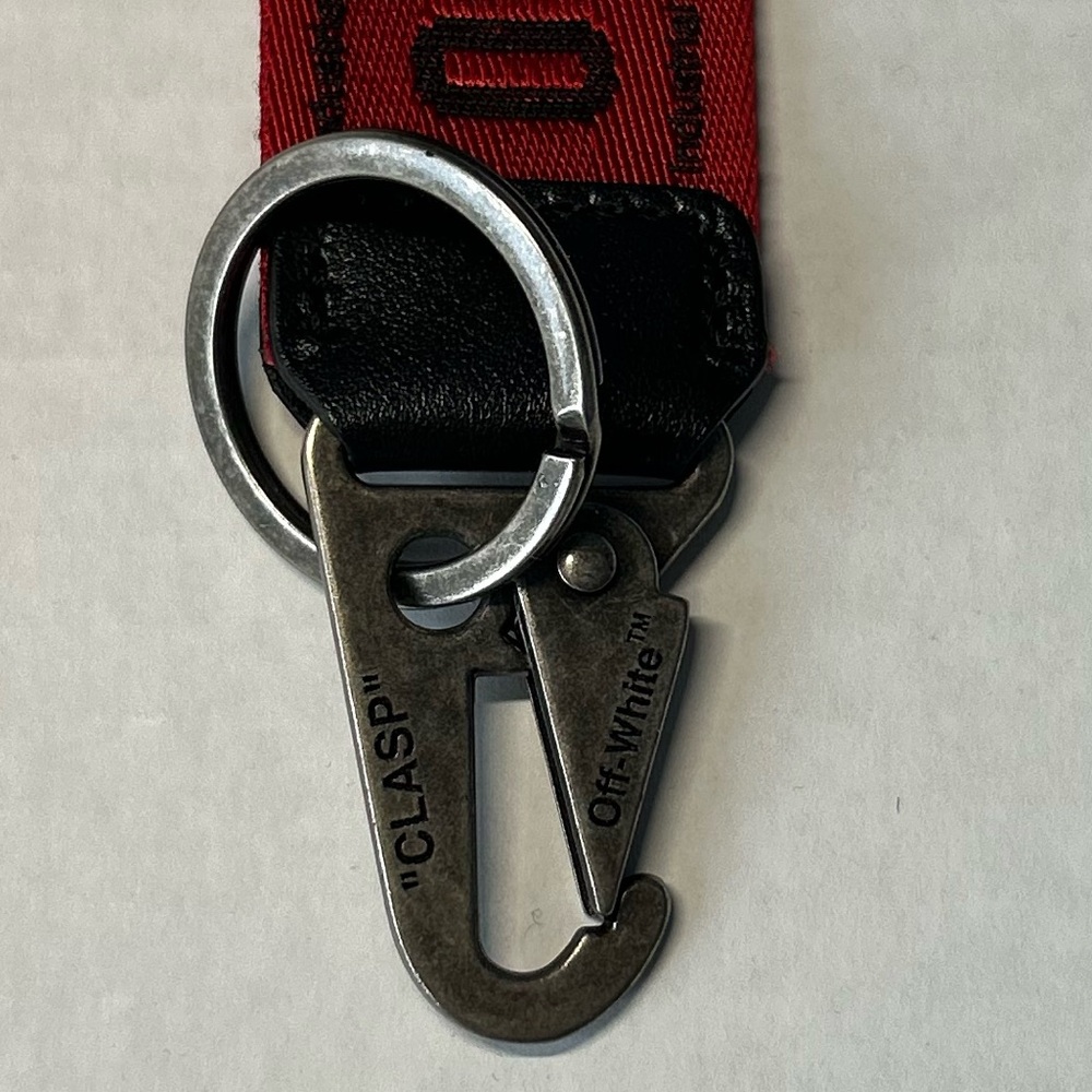 Off-White  2.0 key Holder Industrial Red - Picture 7 of 12